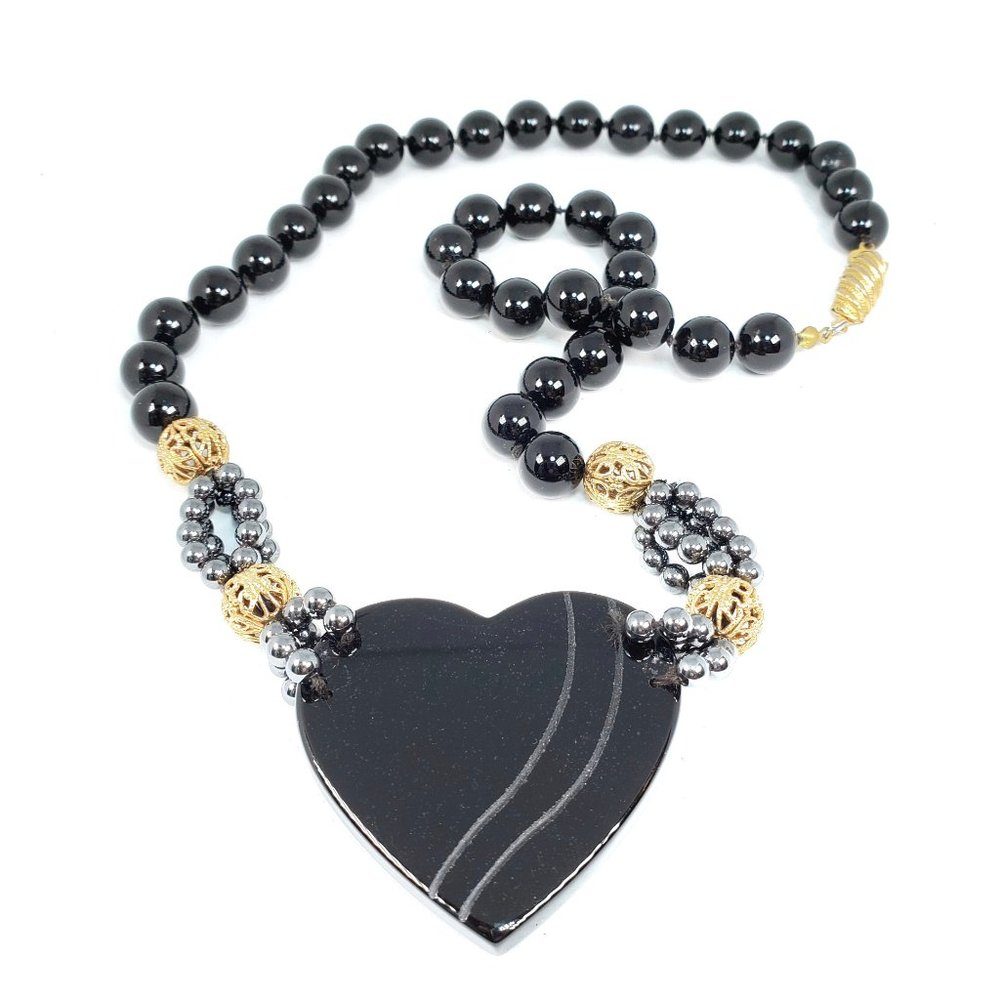 Black heart necklace w/charcoal & black beads - Picture 1 of 11